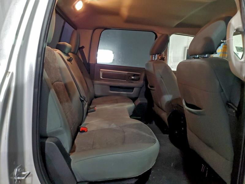 2017 Dodge Ram 1500 slt