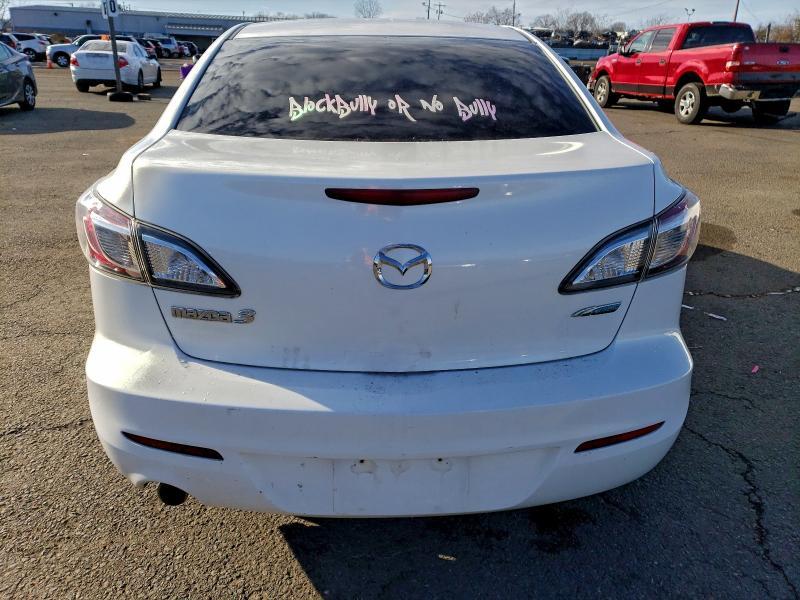 2012 Mazda 3 I