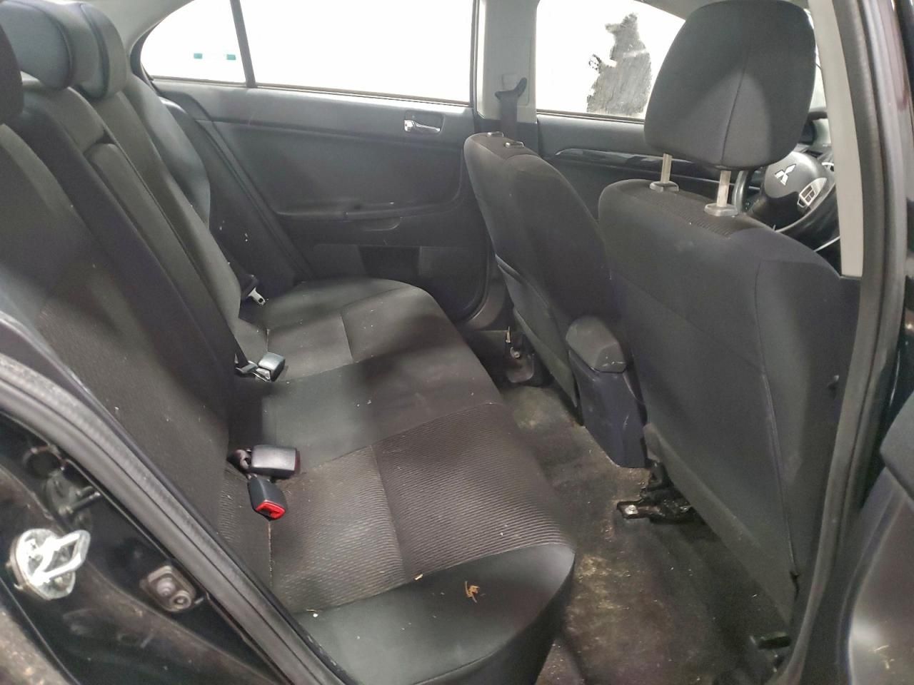 2016 Mitsubishi Lancer es