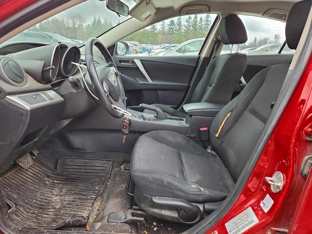 2012 Mazda 3 I