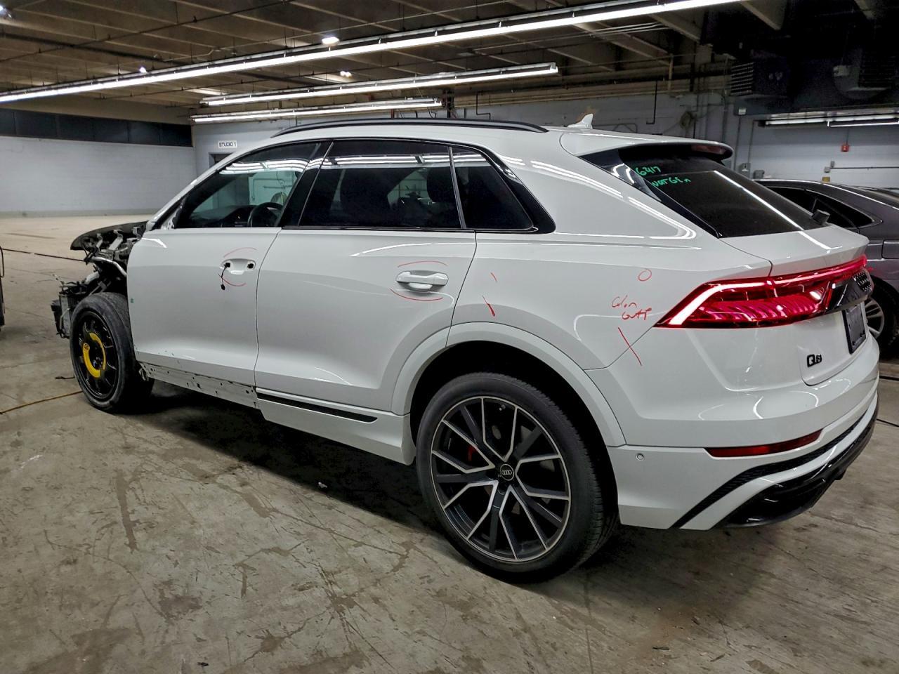 2022 Audi Q8 Premium Plus S-line