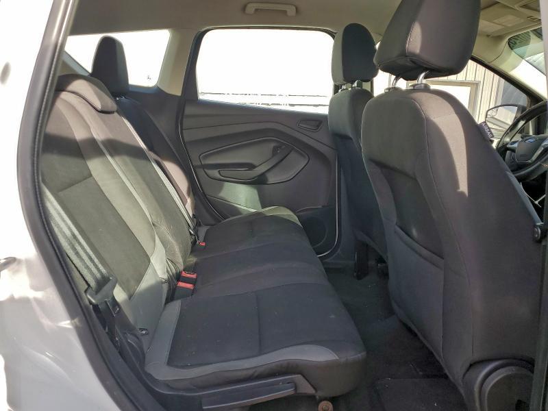 2013 Ford Escape s