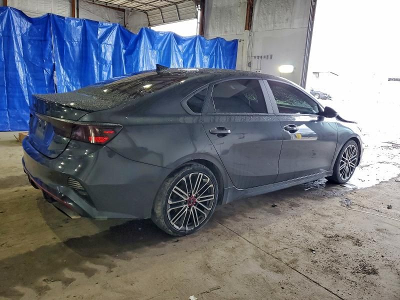 2022 KIA Forte gt