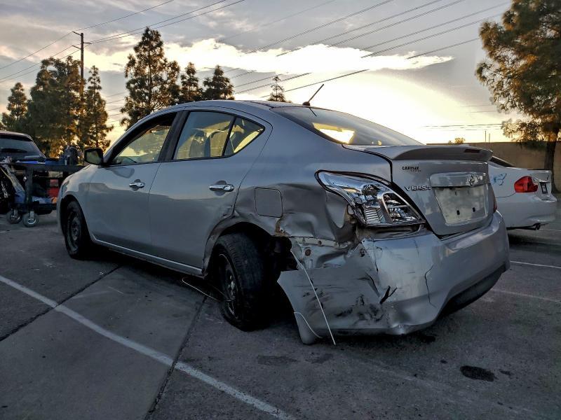 2019 Nissan Versa s