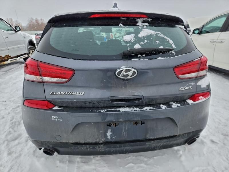 2018 Hyundai Elantra gt Sport