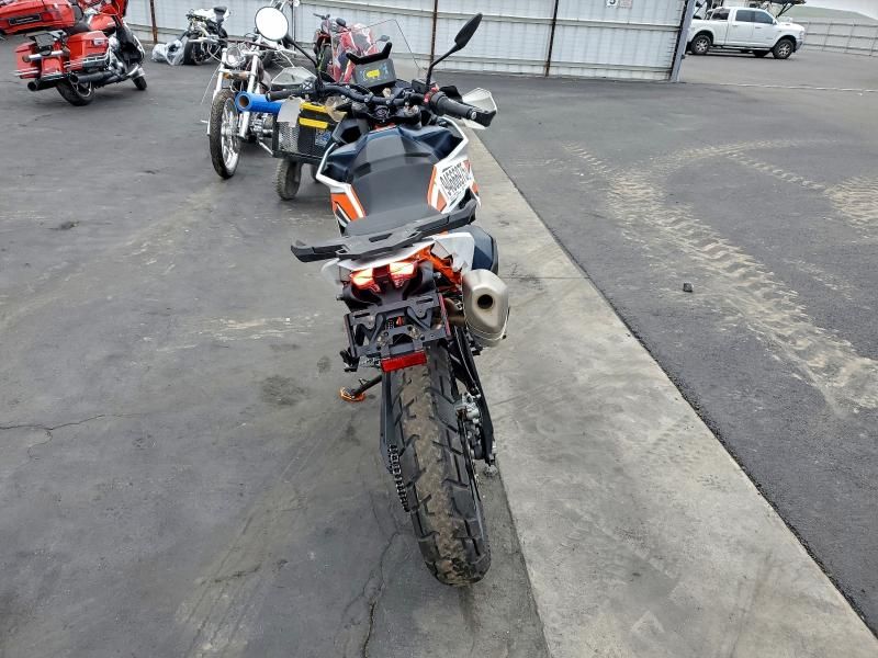 2023 KTM 890 Adventure r