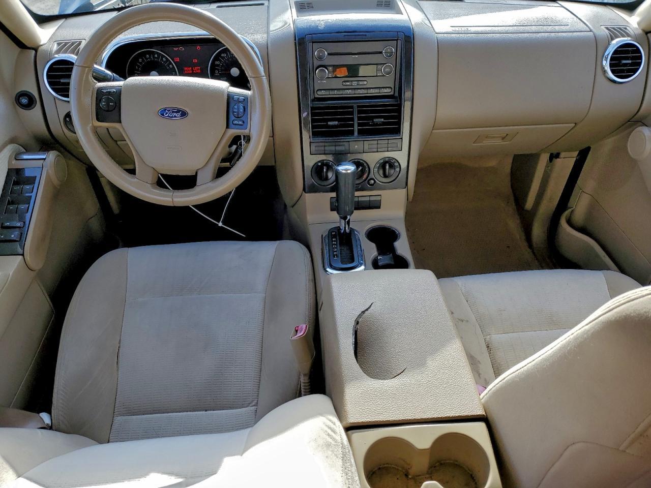 2008 Ford Explorer xlt