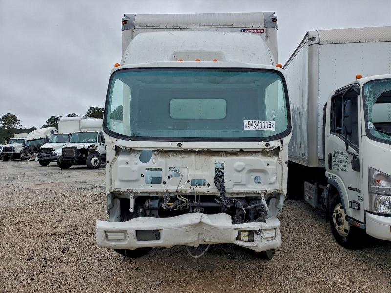 2018 Isuzu Npr hd box Truck