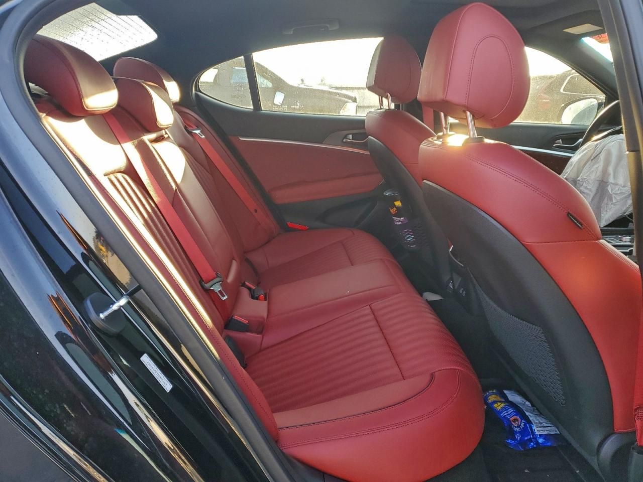 2025 Genesis G70 Base