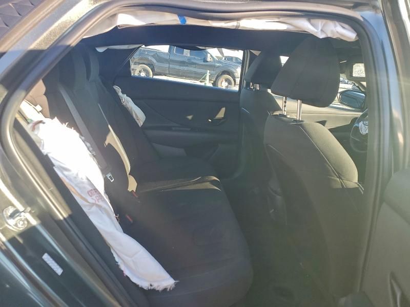 2025 Hyundai Elantra Blue