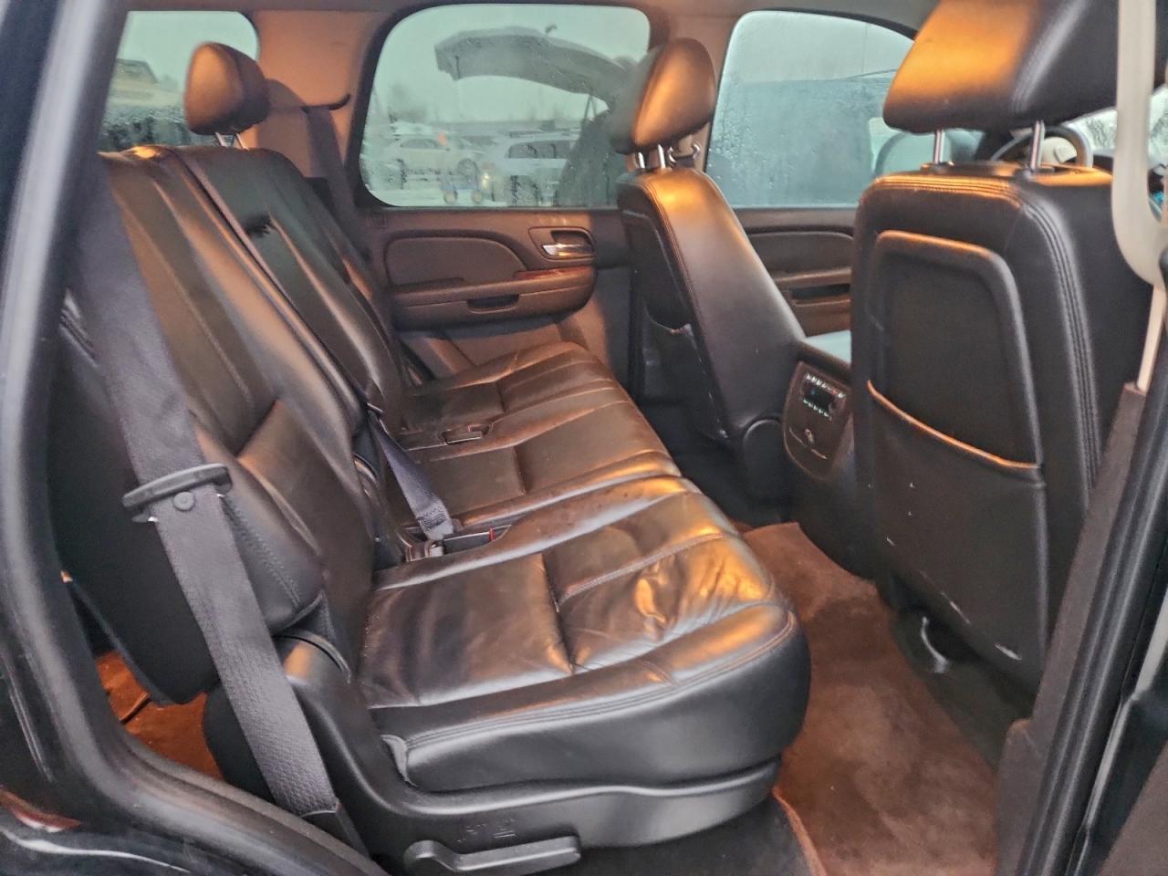 2010 GMC Yukon slt
