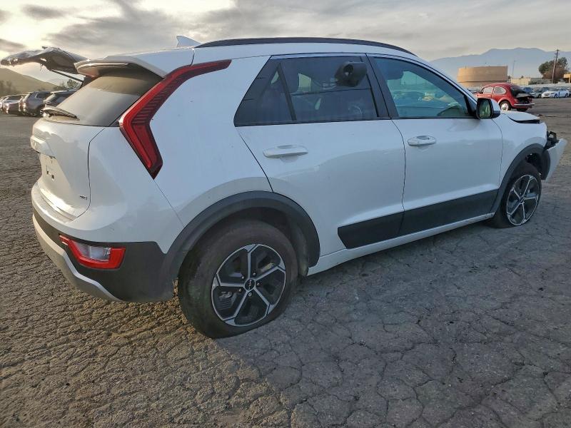 2025 KIA Niro lx