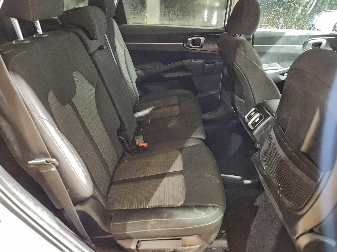 2021 KIA Sorento lx