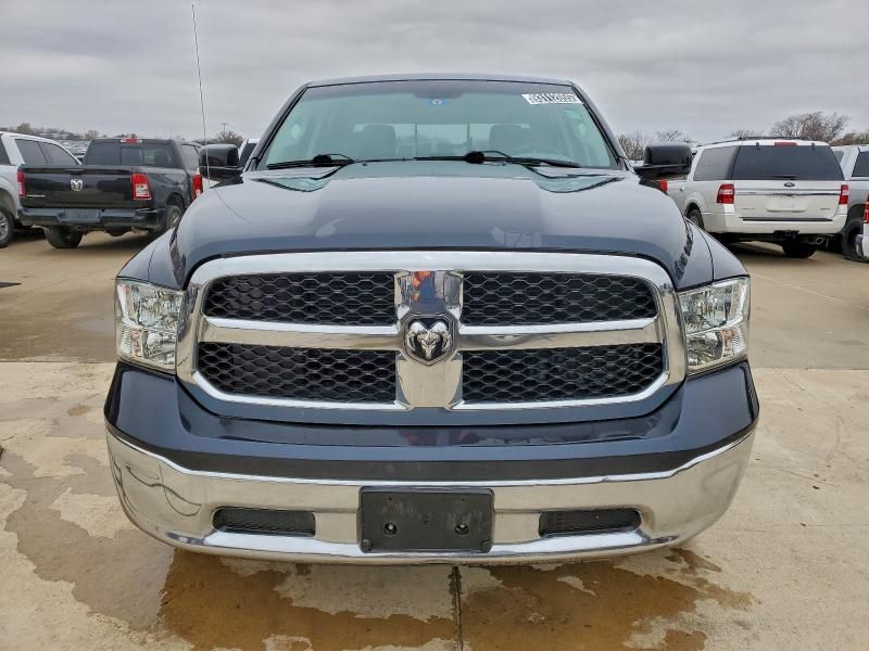 2020 Dodge Ram 1500 Classic slt