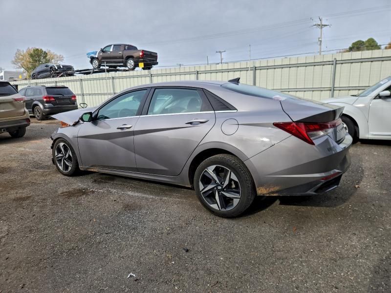 2022 Hyundai Elantra Limited