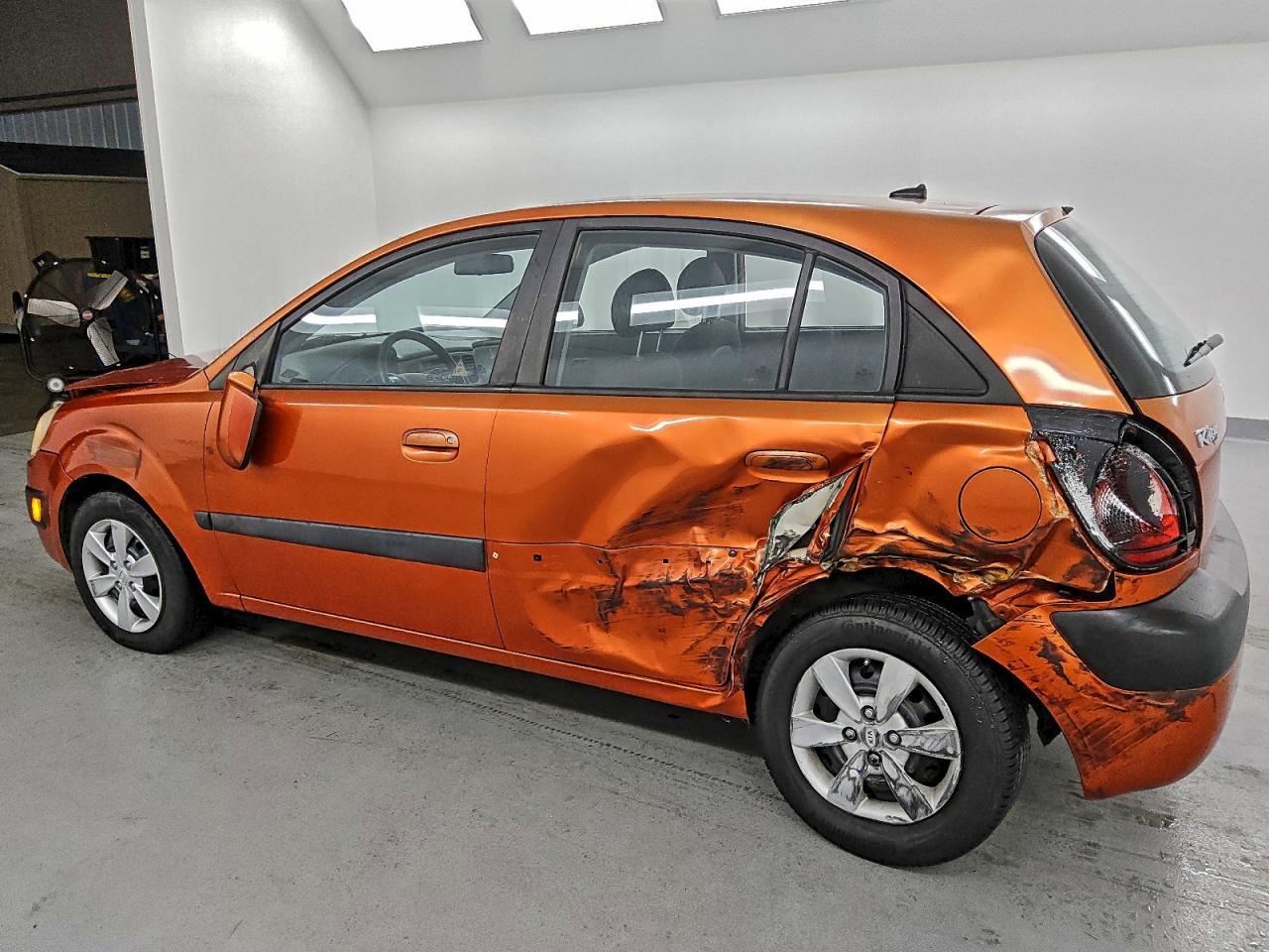2009 KIA Rio5 lx