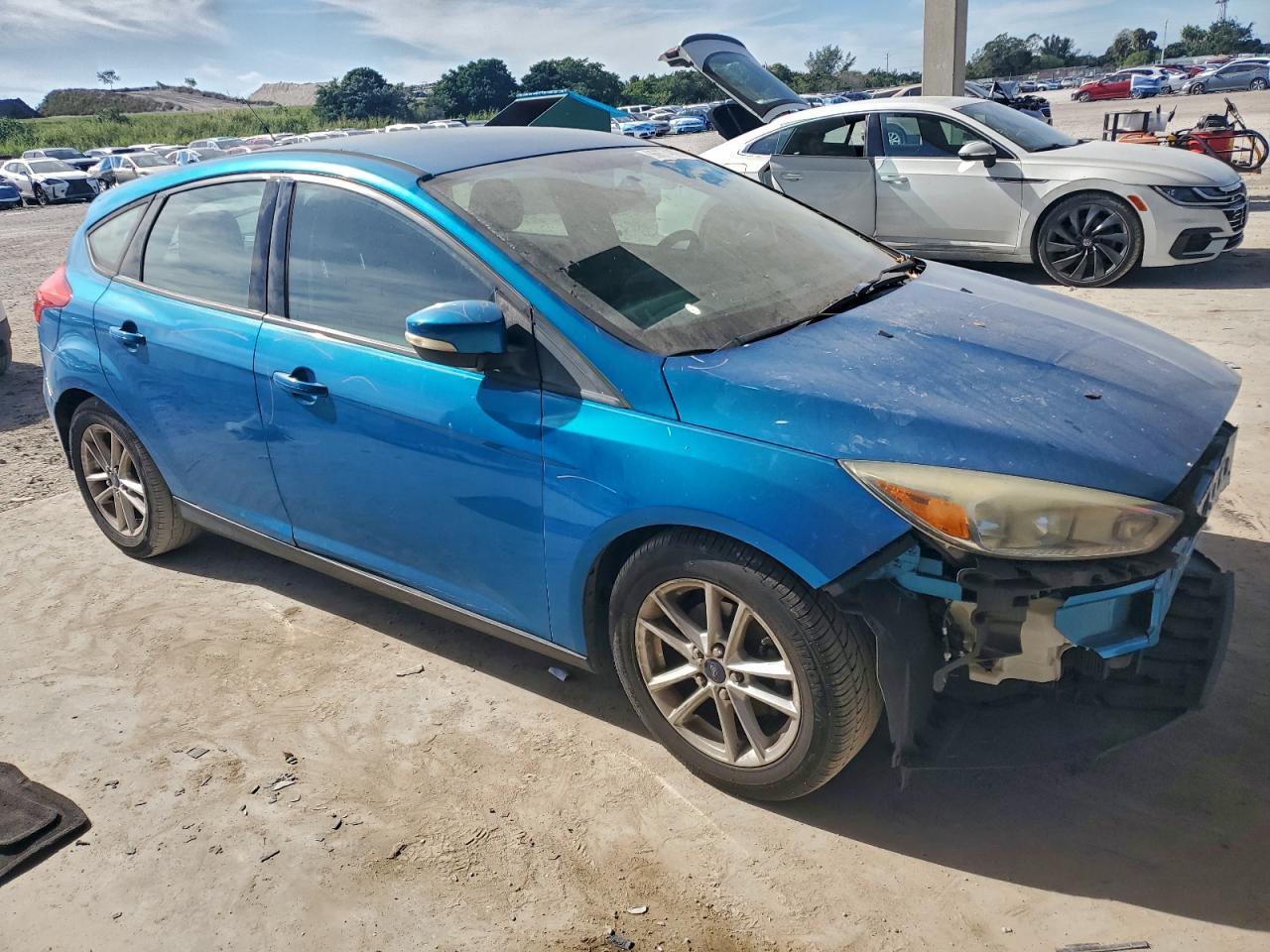 2016 Ford Focus se