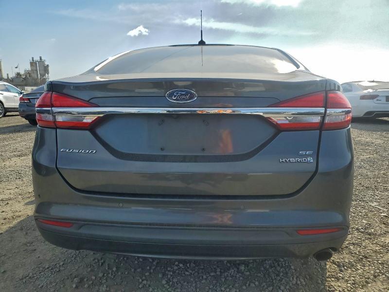 2017 Ford Fusion se Hybrid