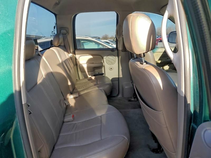 2004 Dodge RAM 1500 ST