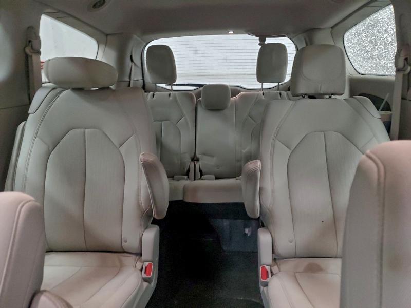2017 Chrysler Pacifica lx