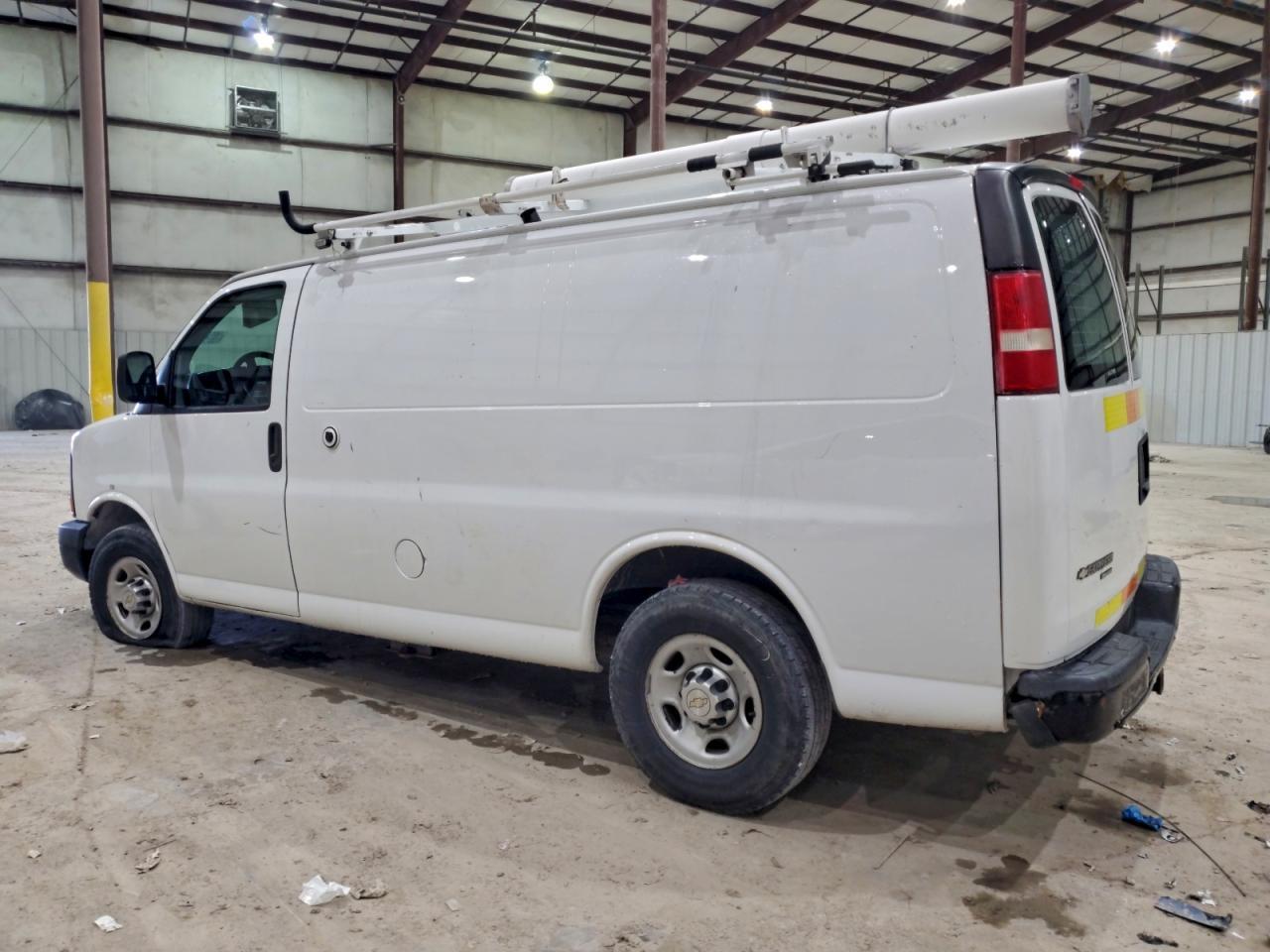 2013 Chevrolet Express G2500