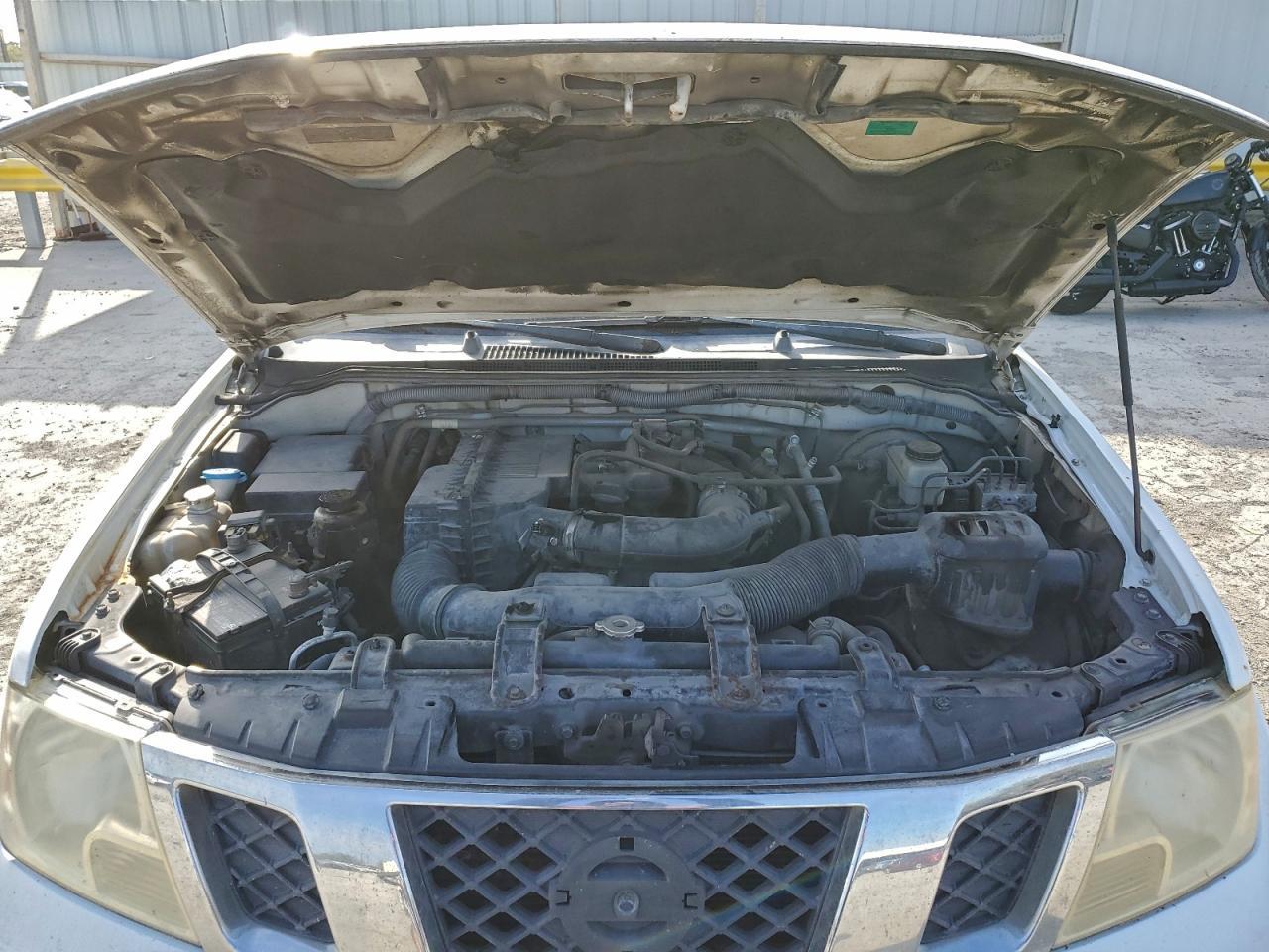2012 Nissan Frontier S