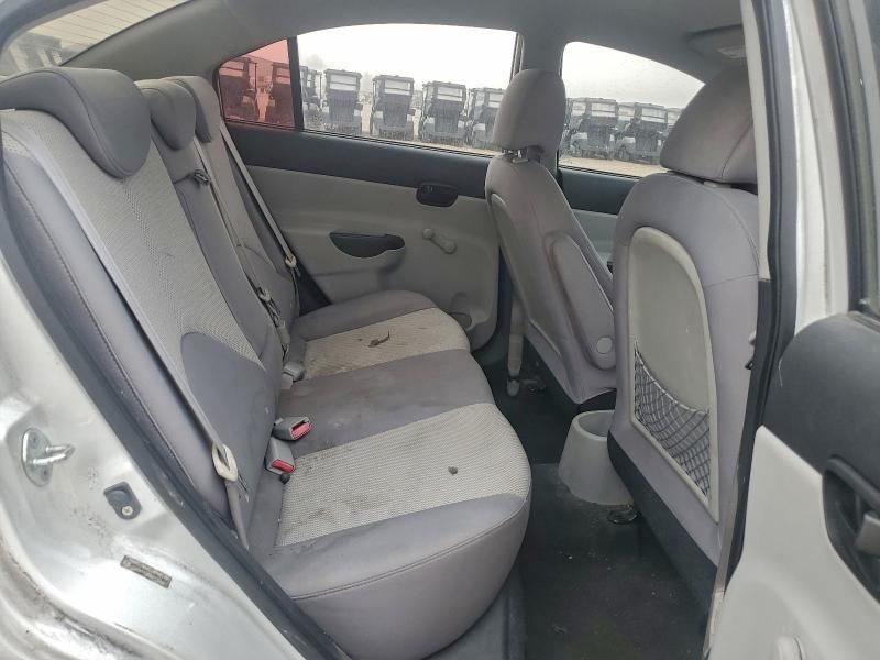 2010 Hyundai Accent gls