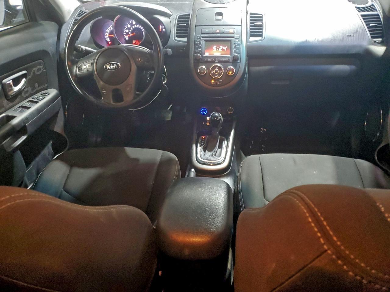 2013 KIA Soul +