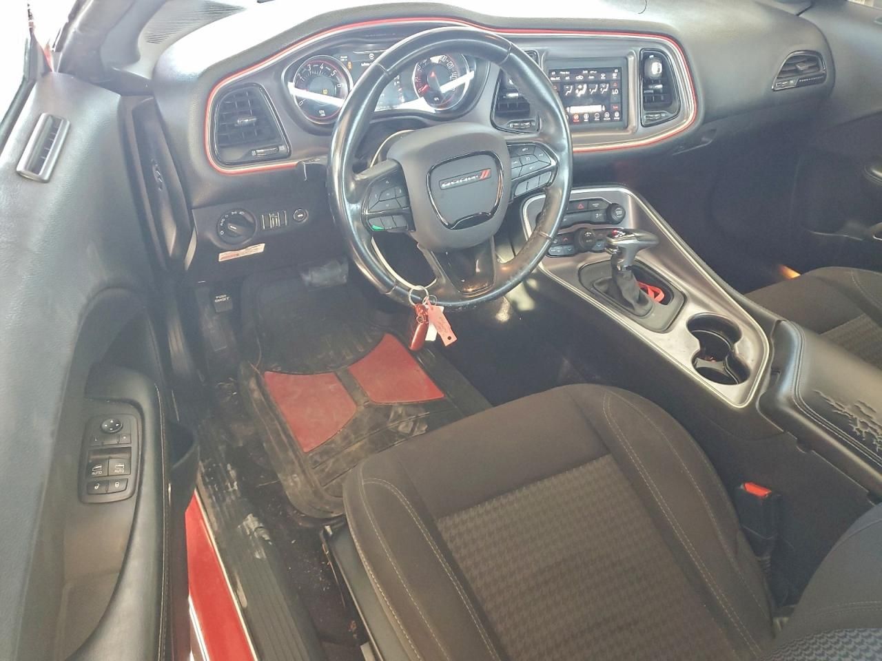 2019 Dodge Challenger sxt