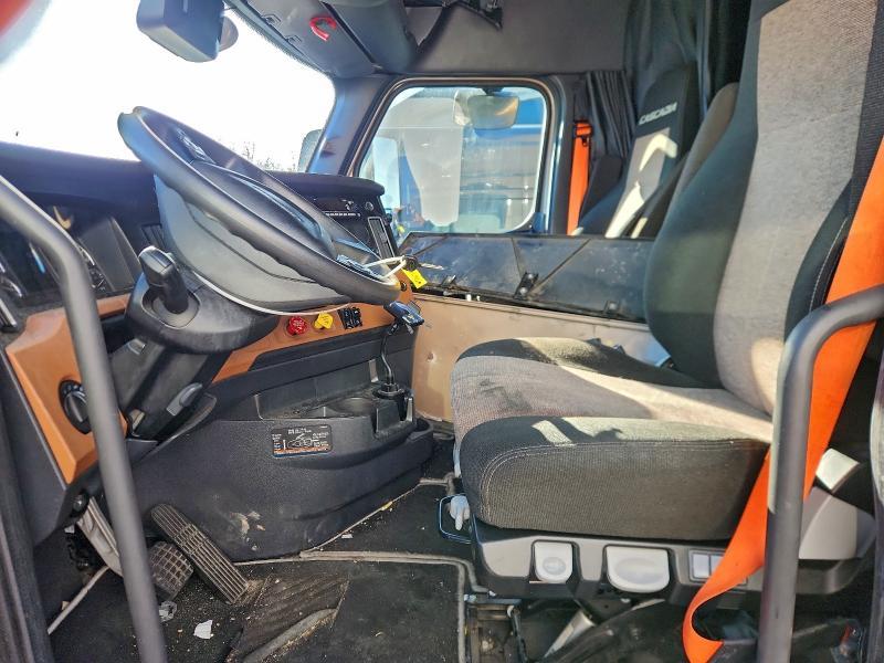 2024 Freigliner 2024 Freightliner Cascadia 1 Semi Truck