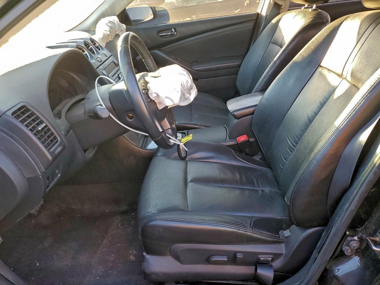 2010 Niss Altima 2.5