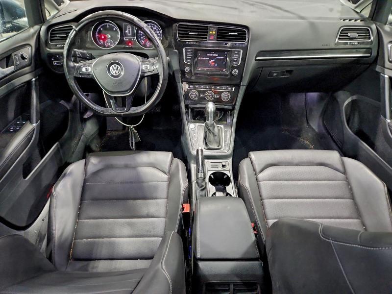 2015 Volkswagen Golf Sportwagen tdi s