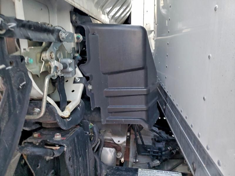 2023 Isuzu Npr hd box Truck