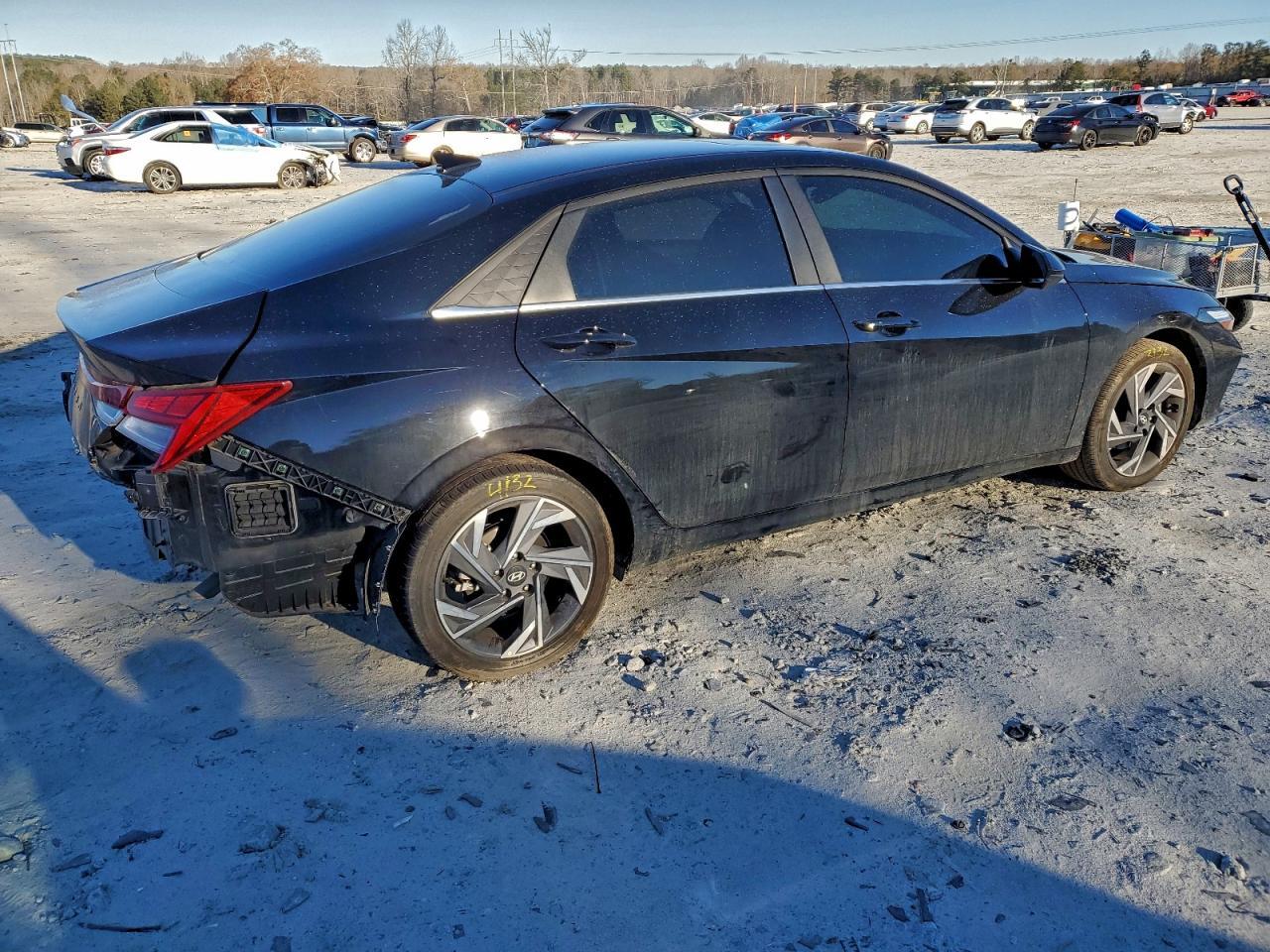 2025 Hyundai Elantra sel