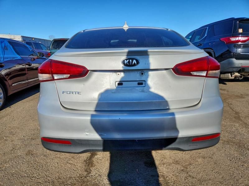 2018 KIA Forte lx