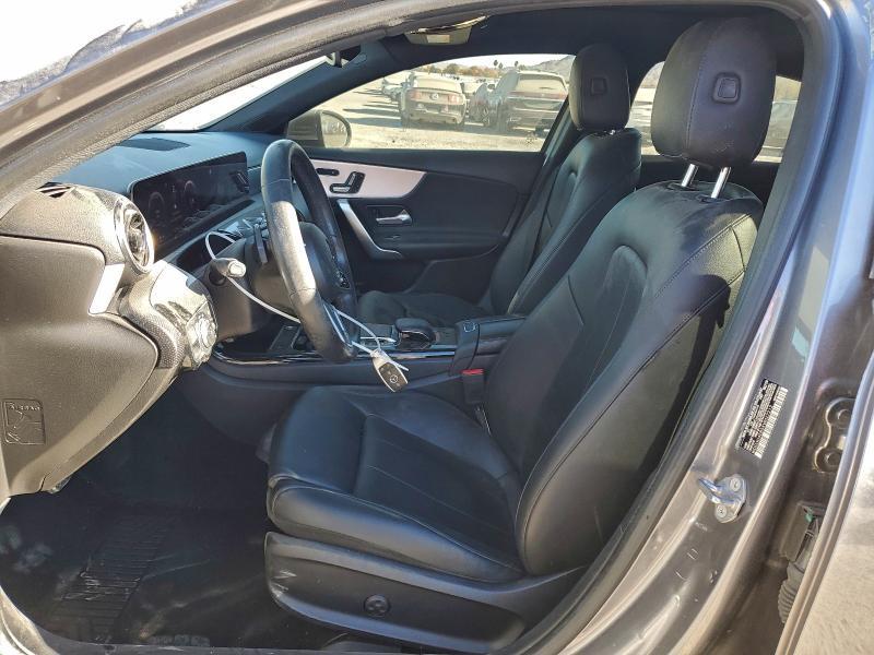 2019 Mercedes-Benz A 220