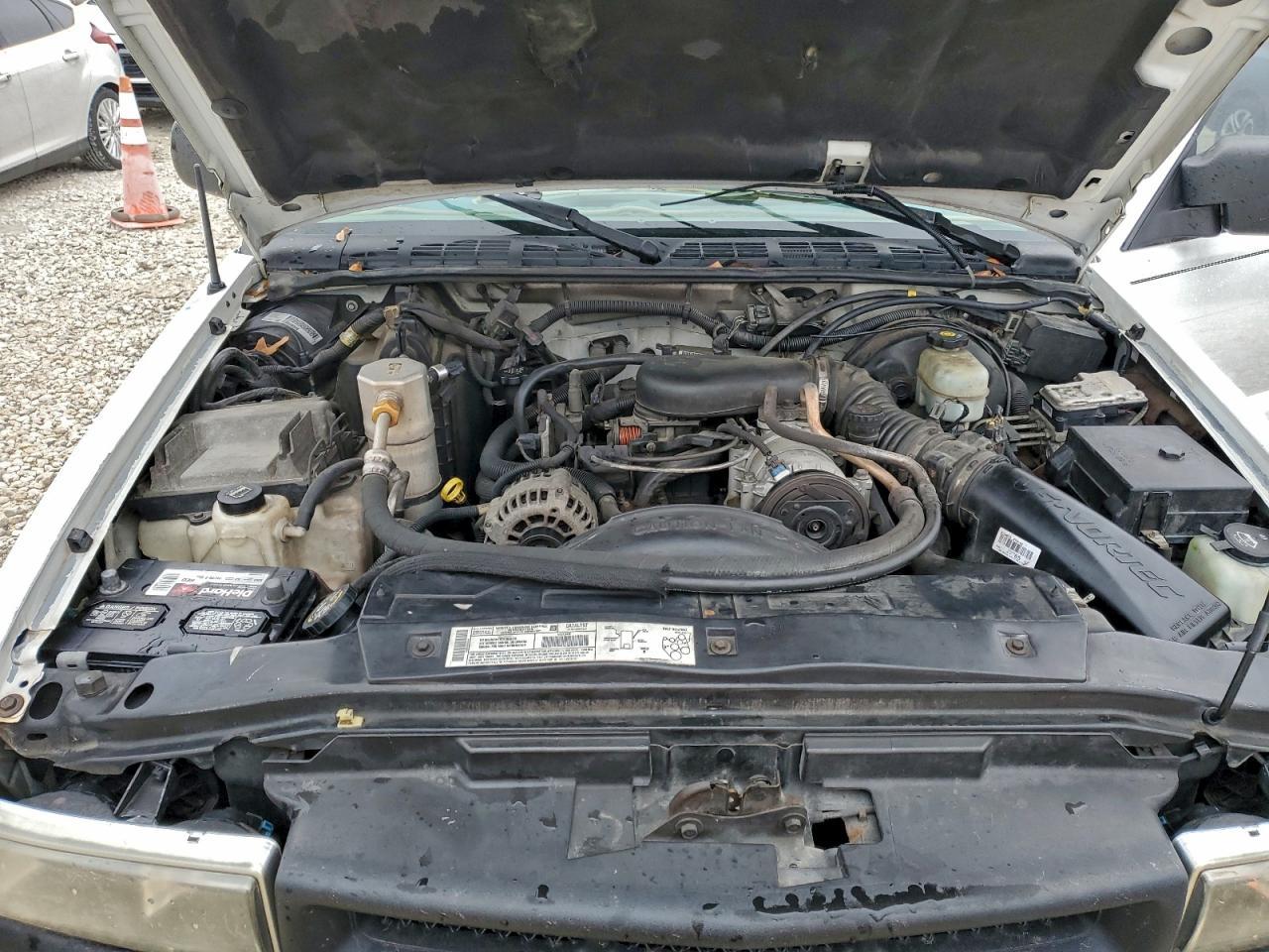 2003 Chevrolet S Truck S10