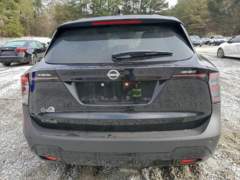 2025 Nissan Kicks sv