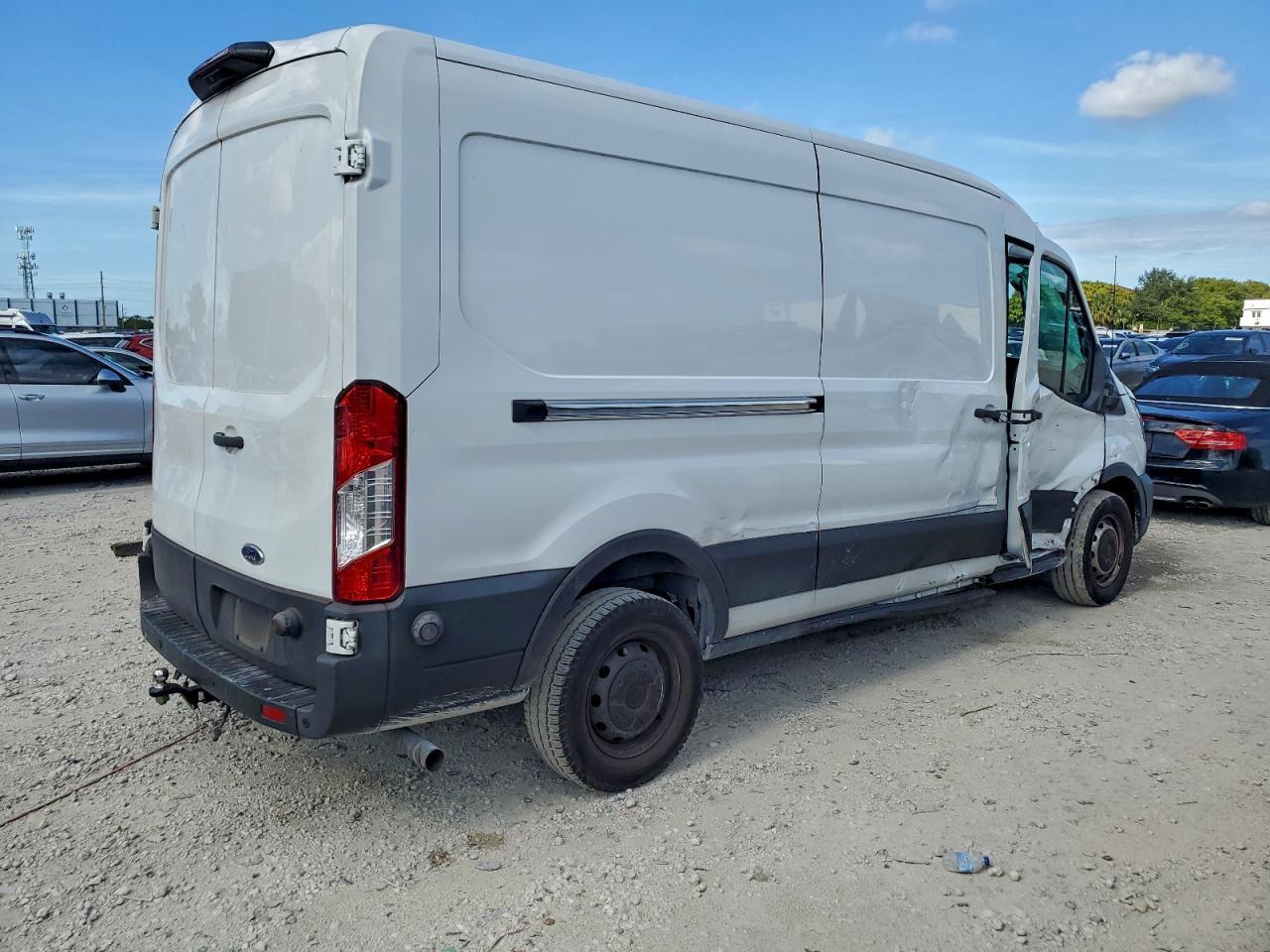 2020 Ford Transit T-250