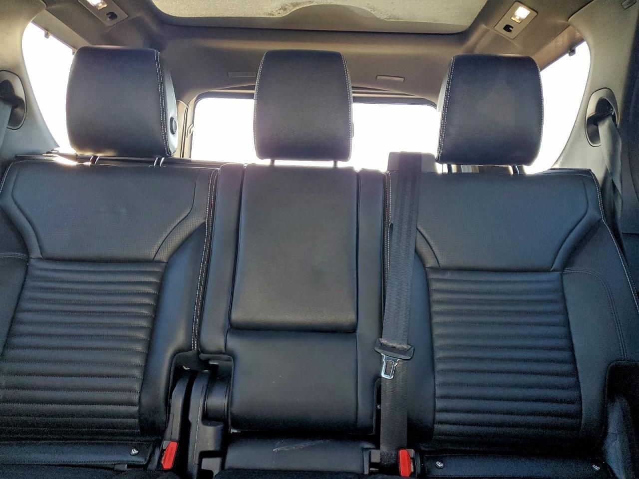 2024 Land Rover Discovery Dynamic se