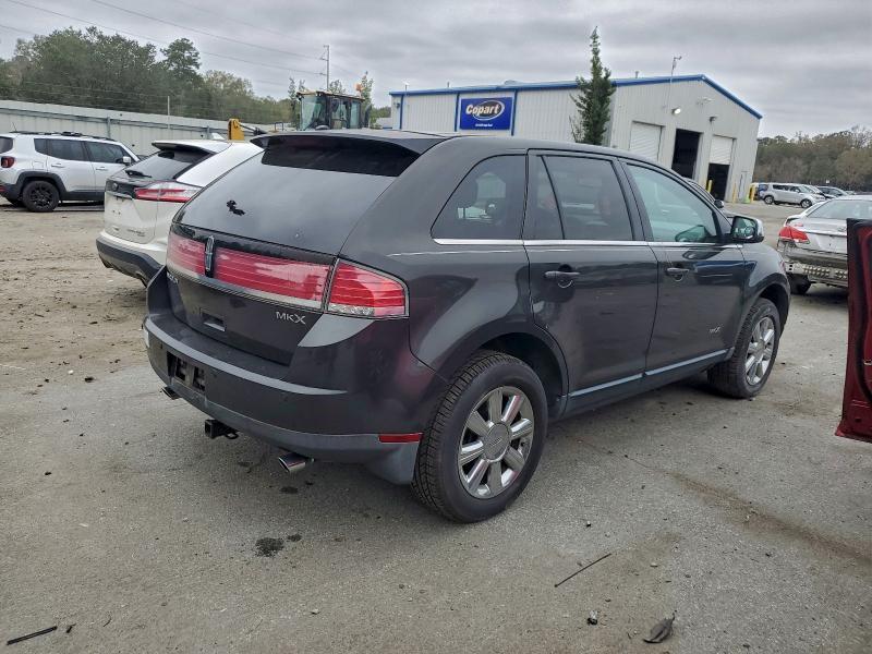 2007 Lincoln Townhouse MKS