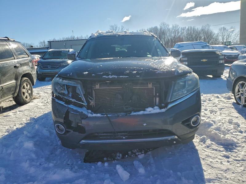 2014 Nissan Pathfinder s