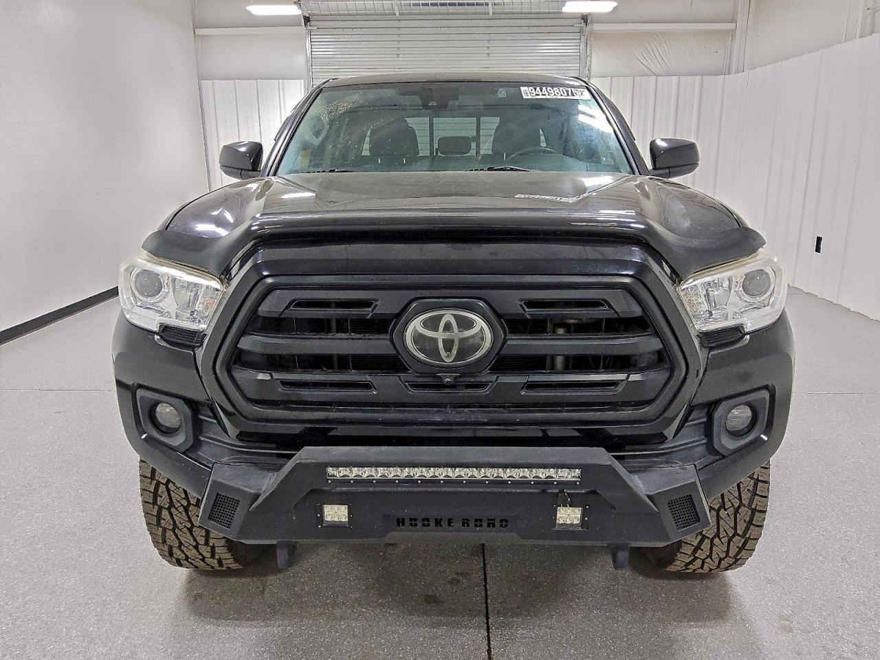 2019 Toyota Tacoma SR
