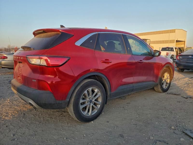 2021 Ford Escape se