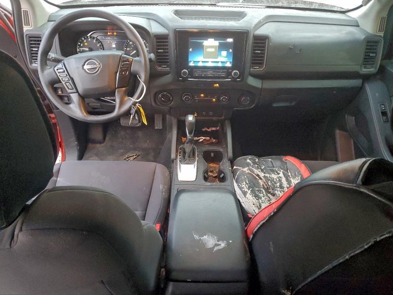 2022 Nissan Frontier s