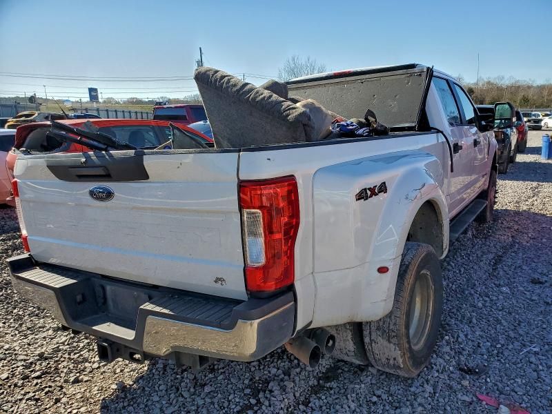 2019 Ford F350 sd xl drw