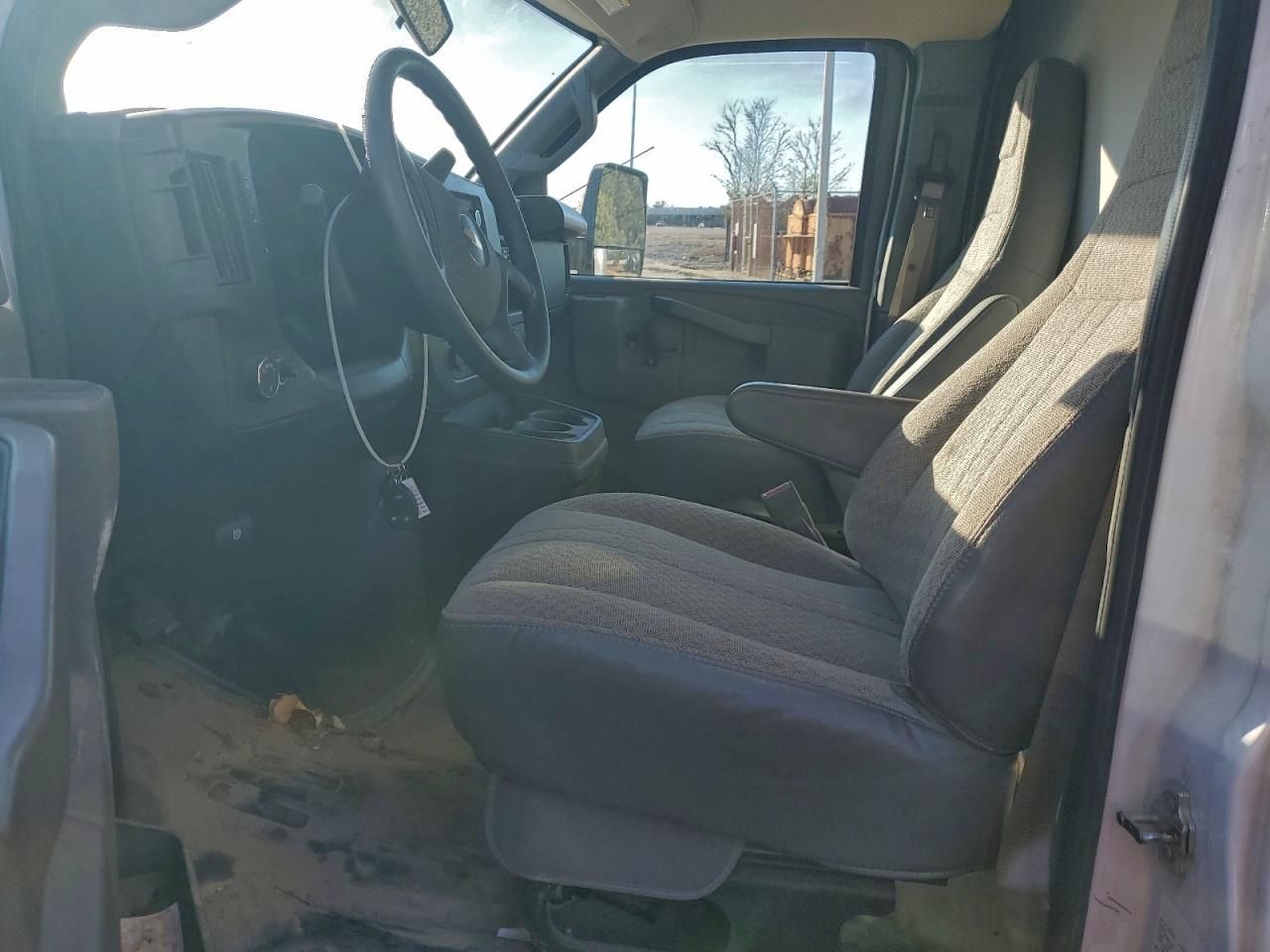 2024 Chevrolet Express G4500