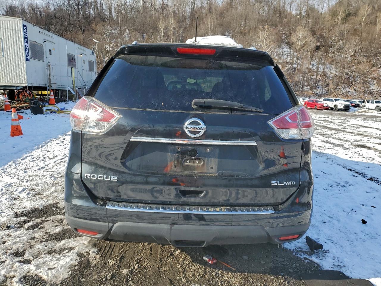 2015 Nissan Rogue sl
