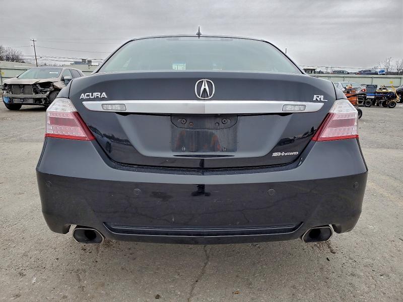 2011 Acura RL