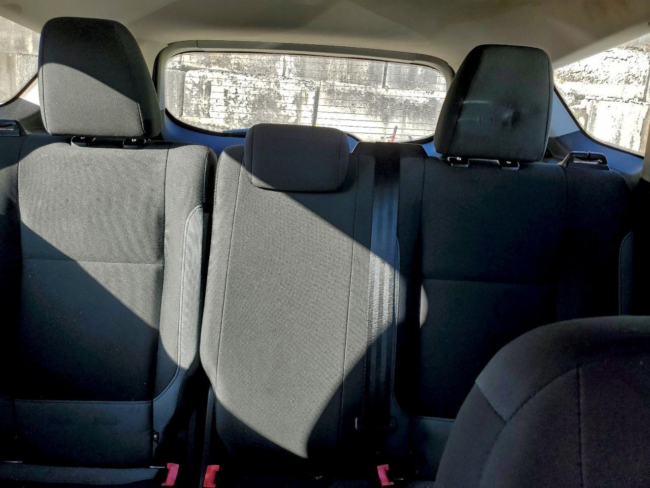 2016 Ford Escape s